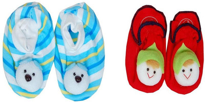 

Guru Kripa Baby Products  Presents New Born Baby Fancy Cartoon Face Socks Cum Shoes For Infant Girl/Boy Socks/Cotton Bootie Pack Of 2 Pair Booties(Toe to Heel Length - 12 cm Red)