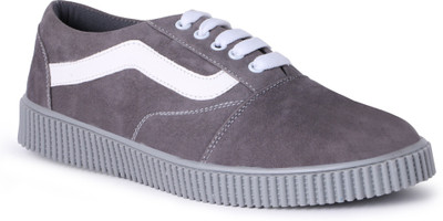 

CLOSHO Grey Casual Shoes Sneakers For Men(Grey