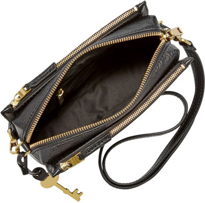 

Fossil Women Casual Black Genuine Leather Sling Bag