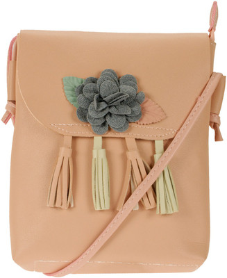 

JG Shoppe Women Casual Beige PU Sling Bag