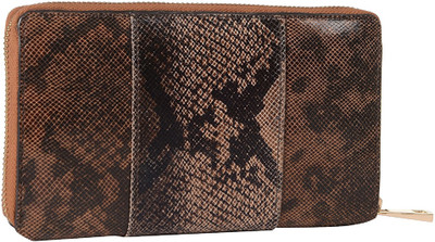

HIDECART Women Beige Genuine Leather Wrist Wallet(12 Card Slots)