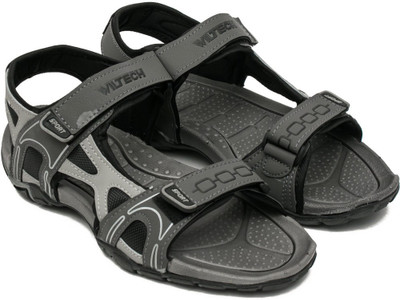 

WILTECH Men Grey Sandals