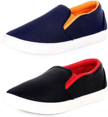 

azotic Loafers For Men(Multicolor, Multi
