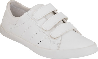 

CLOSHO White Velcro Shoes Casuals For Men(White