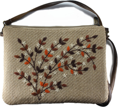 

PRIYAROSE Casual, Casual Khaki Clutch