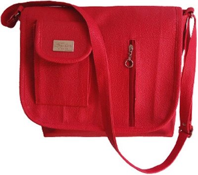

ATTRACTIVE Shoulder Bag(Maroon)