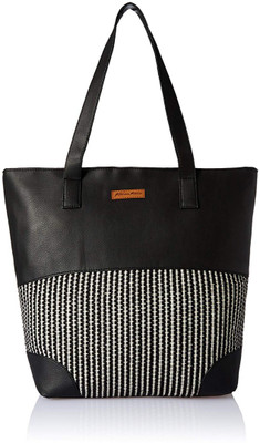 

Kanvas Katha Tote(Multicolor)