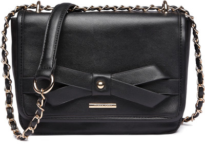 

Diana Korr Sling Bag(Black)