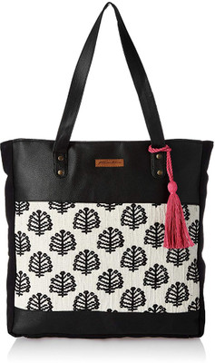 

Kanvas Katha Tote(Black)
