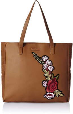 

Kanvas Katha Tote(Tan)