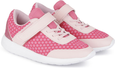 

United Colors of Benetton Boys Velcro Running Shoes(Pink, 901