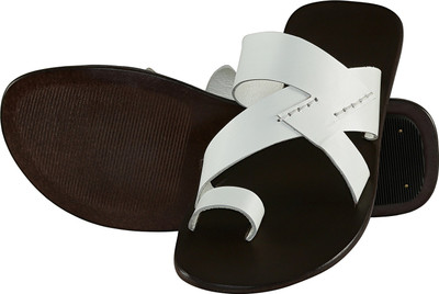 

Shoe Bazar Men White Flats