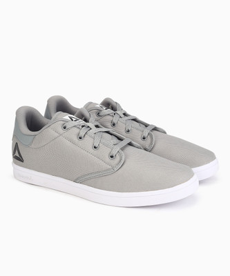 Reebok tread fast sneakers hot sale