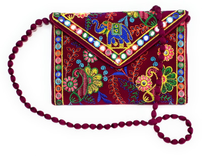 

Unique Fashion Women Evening/Party, Casual, Formal Pink, Multicolor Velvet Sling Bag, Multicolor;pink