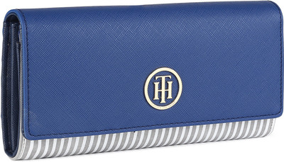 

Tommy Hilfiger Women White, Blue Artificial Leather Wallet(14 Card Slots), Red