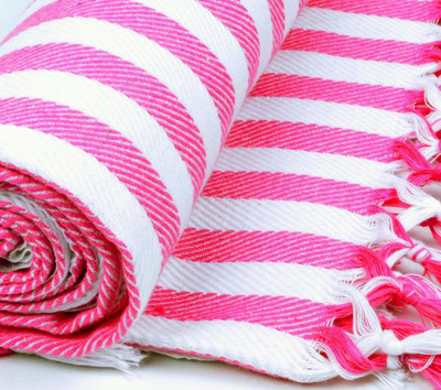 Cotton colors Cotton 300 GSM Bath Towel