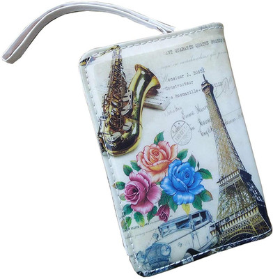 

Ergode Casual White Clutch