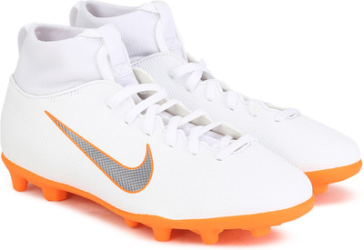 

Nike Boys & Girls Lace Football Shoes(White