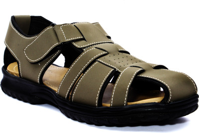 

WooeRs Men olive Sandals