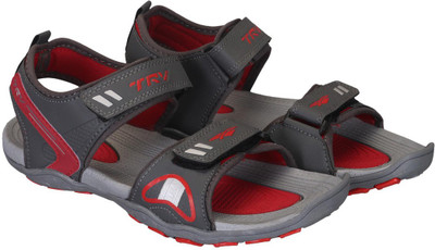 

TRV Men Grey Sandals