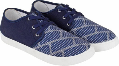 

World Wear Footwear 692 Casuals For Men(Blue