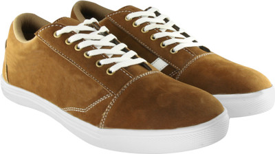 

CLOSHO Brown Casual Shoe Sneakers For Men(Brown