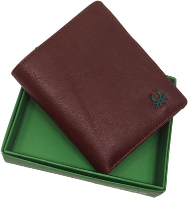 Wildland Men Tan Genuine Leather Wallet(5 Card Slots)