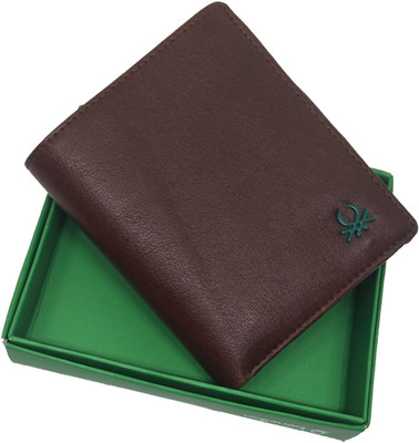 

Wildland Men Brown Genuine Leather Wallet(5 Card Slots)