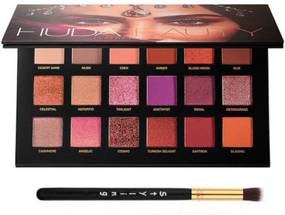 

Styling Makeup Brush WIth Huda Beauty Eyeshadow palette(Set of 2)