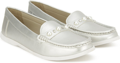 

Miss CL By Carlton London MSCL-0023 Loafers For Women(Silver