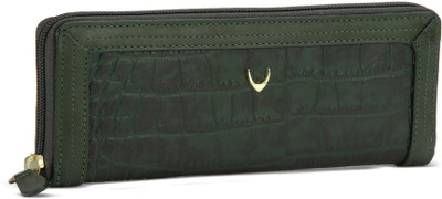 

Hidesign Casual Green Clutch