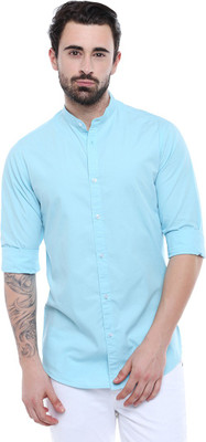 Dennis Lingo Men Solid Casual Light Blue Shirt