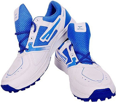 

SEGA Hattric Cricket Shoes For Men(Blue, White