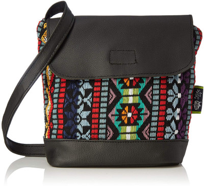 

Kanvas Katha Women Casual Multicolor Canvas Sling Bag
