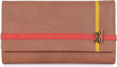 

Baggit Casual Tan Clutch