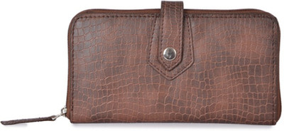 

Baggit Casual Brown Clutch