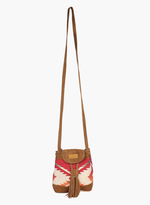 

Paradigm Design Lab Sling Bag(Black)