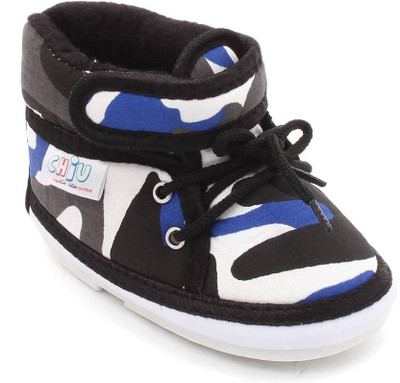 

Chiu Boys & Girls Velcro Casual Boots(Black