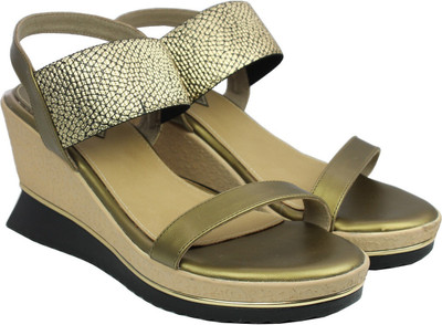 

Inc. Women ANT GOLD Wedges