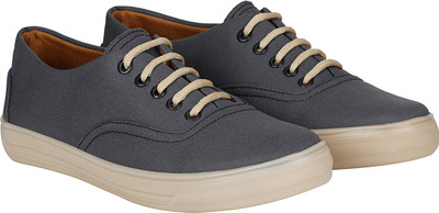 Kraasa Well Designed Canvas Shoes For Men(Grey
