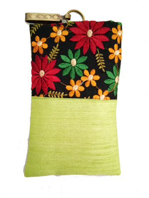 

INDIANHANDICRAFTHUB Flower Colourful Hook Pouch Whole with Stylish Design Pouch(Green)