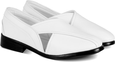 

Action Men White Sandals