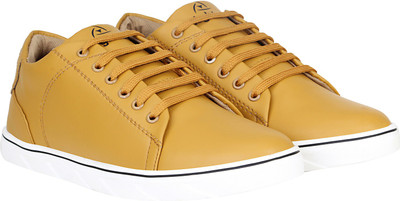 

Knight Ace Simply Stylish Sneakers For Men(Bronze