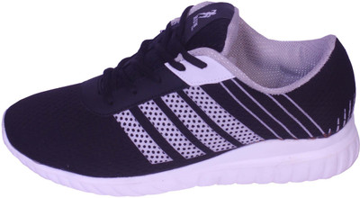 

runfast Race 163 Running Shoes For Men(Black, White