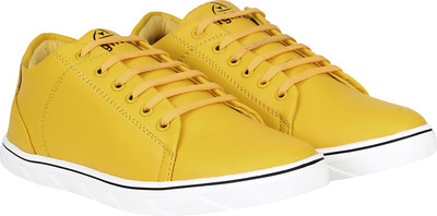 

Knight Ace Simply Stylish Sneakers For Men(Yellow