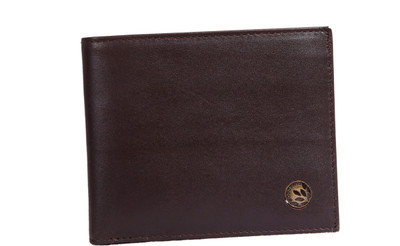 

Woodland Men Formal Brown Genuine Leather Wallet(7 Card Slots), Black