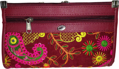 

BABERWAL ENTERPRISES Wedding, Casual, Party, Formal, Sports, Festive Maroon Clutch