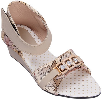

Indcrown Girls Velcro Wedges(Beige