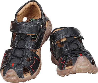 

BUCKLED UP Boys Velcro Strappy Sandals(Black