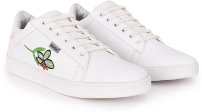 

ROOD White Sneakers Sneakers For Men(White, White::green